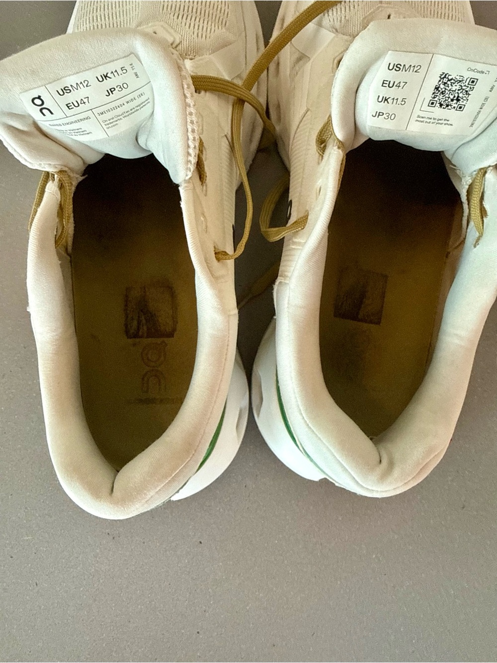 On Cloudrunner Men's Running Shoes * US 12 Wide * White Tan Green - Picture 10 of 15